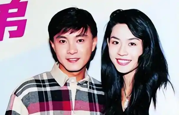 张卫健:红的时候很多人喜欢,落魄时却连女友都要提分手