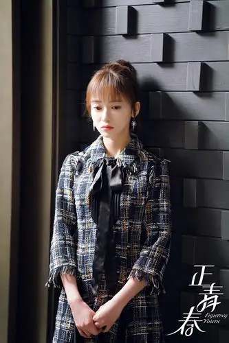 《正青春》立足职场真实 吴谨言殷桃启迪女性独立|正