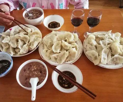 七绝 饺子(附文)