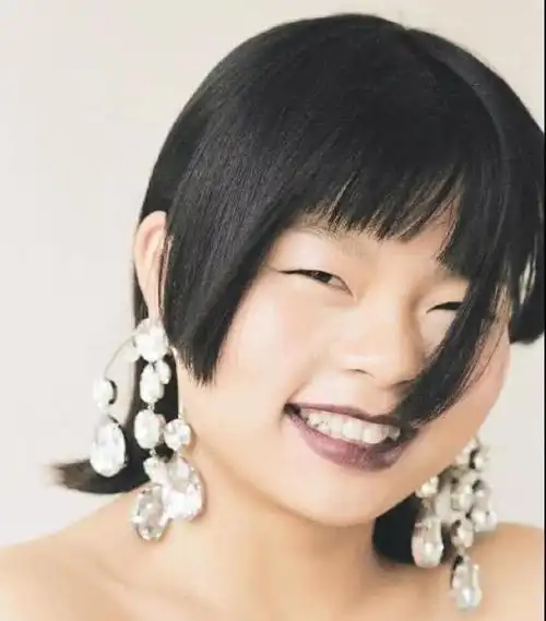 最丑女团3unshine组合cindy最新写真造型你觉得还辣眼睛吗