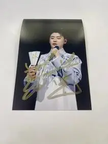 【个人收藏出】急出张云雷签名照(亲笔),张云雷亲笔签名照保真