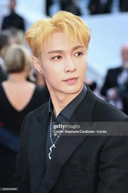 qeelin全球品牌代言人张艺兴走上世界舞台,更是带着青年演员的身份,携