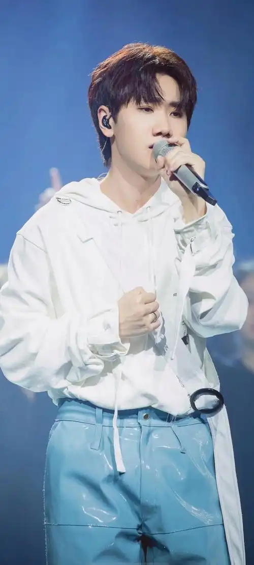 汪苏泷手机壁纸