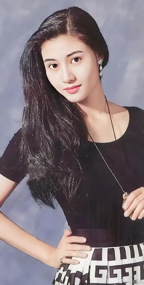 李嘉欣把最美的青春给了富豪刘銮雄为什么大刘离婚了也不娶她