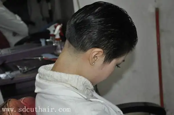 妹妹在老理发店剃光头-深度018#(17)