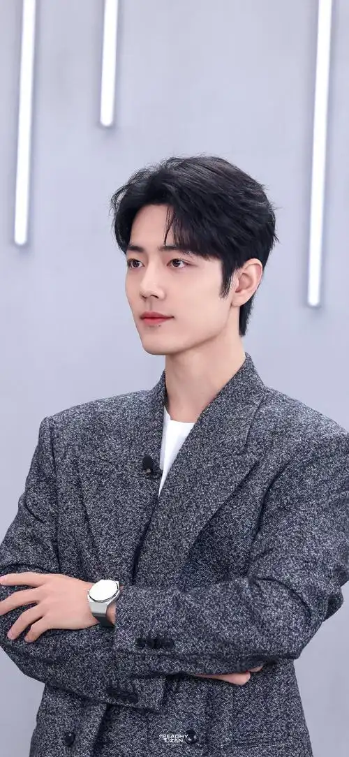 肖战##肖战真力时品牌代言人##肖战直播出图