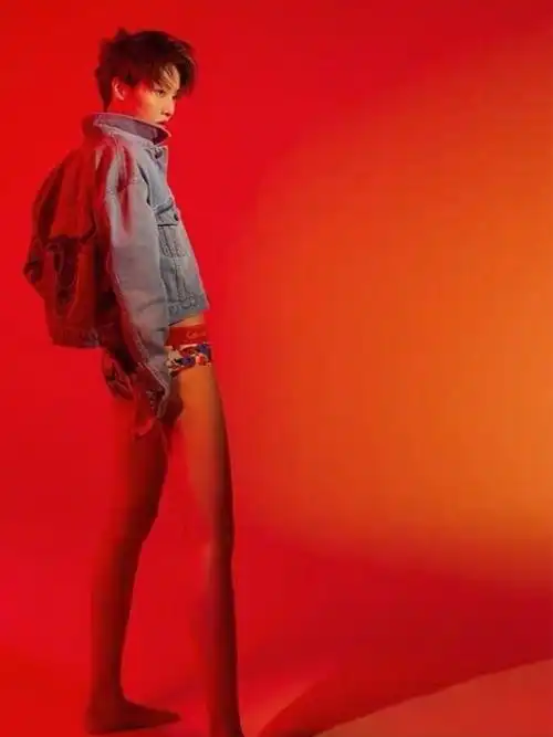 刘雨昕的身材有多好?当她离开宽松衣后,这身材状态我酸了!