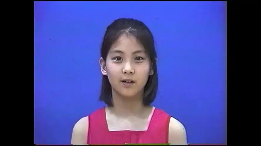 少女时代-《gee》徐贤小时候很可爱