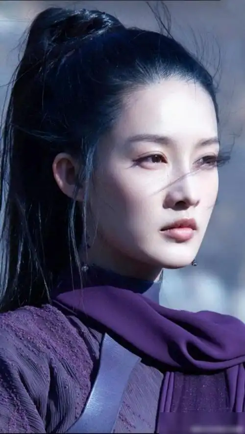 诛仙李沁美照大放送倾世容颜手持天琊神剑御姐范十足