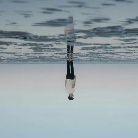 求qq男生海边背影头像,高清高清,多多益善