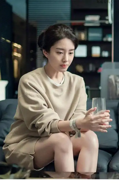 欢乐颂3露西手绳手链 采钰方芷衡女手绳字母编织刺绣民族风流苏 藏青