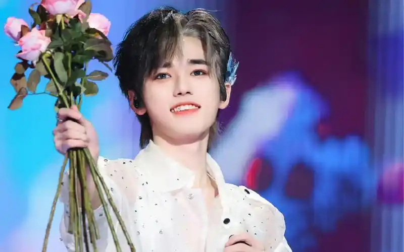 宋亚轩cover:《julia》2024.08.