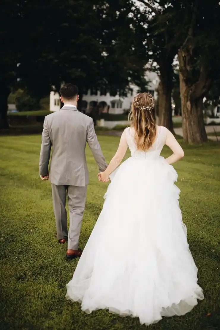 户外婚纱照背影图片户外婚纱照背影图片大全