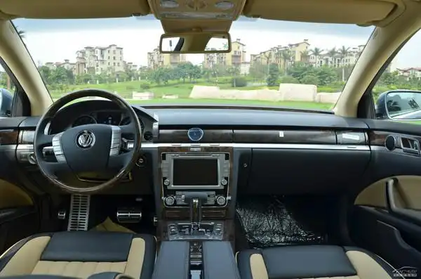 低调但不平庸购进口大众辉腾送全保一份