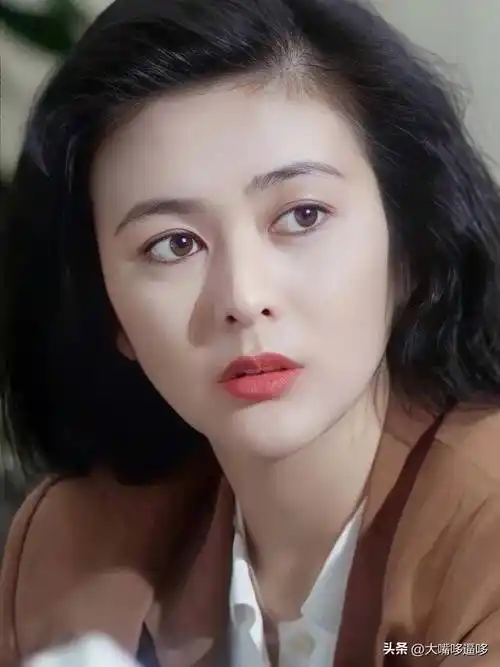 关之琳年轻时绝世容颜合集:张张惊艳,值得珍藏_明星_角色_评论