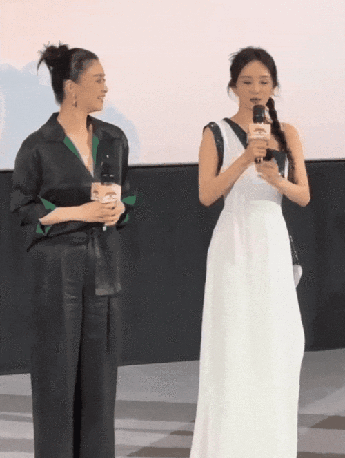 37岁杨幂对比36岁赵丽颖骨相老去和皮相老去的差距一目了然