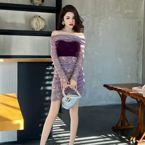 新款 名媛性感气质一字领收腰褶皱包臀蕾丝连衣裙女