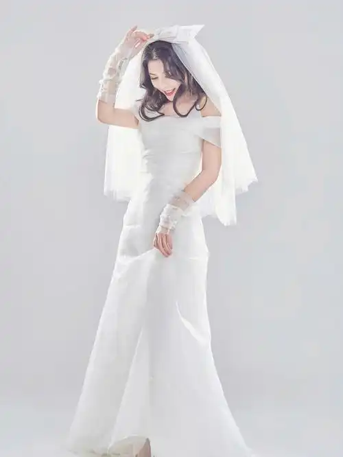 光影单人婚纱照