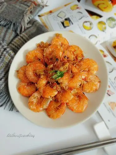 蒜香基围虾,蒜香基围虾的家常做法 - 美食杰蒜香基围虾做法大全