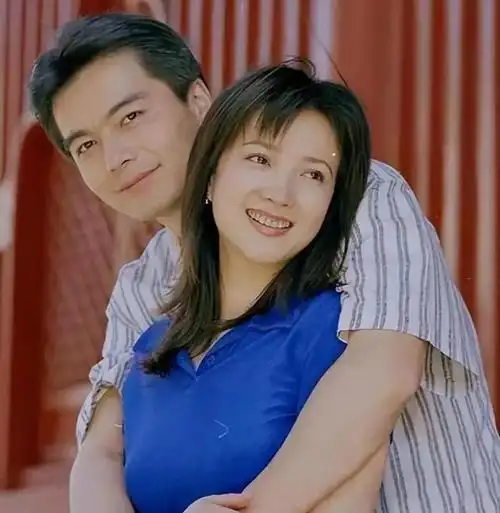 回顾:女星前任与现任,刘蓓三婚两次嫁同一人,张歆艺两任差距大