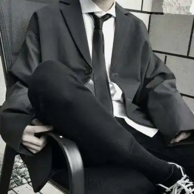 气质西装头像西装男头像高清图片大全