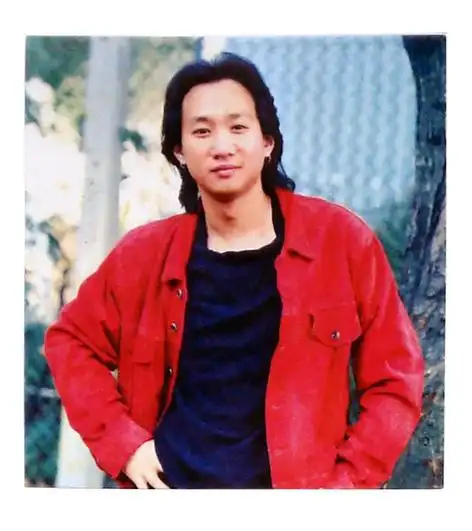 成立于1983年,由 a target="_blank" href="/item/黄家驹/77734" data