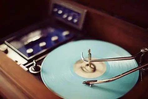 音乐唯美图片_沉侵在那唯美的音乐中