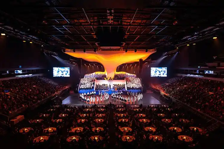 100周年音乐会场景设计