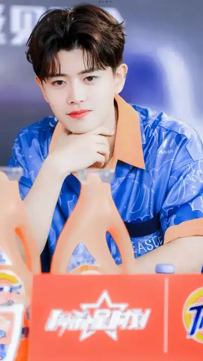 任嘉伦古装壁纸