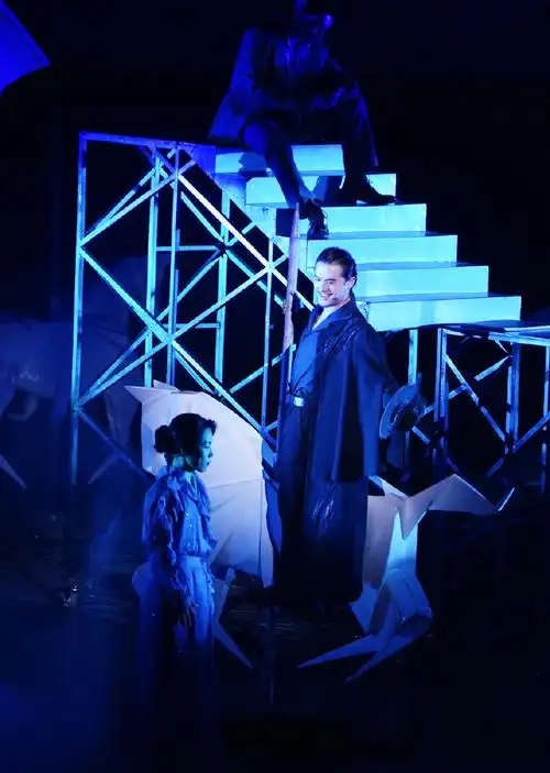 人间失格音乐剧