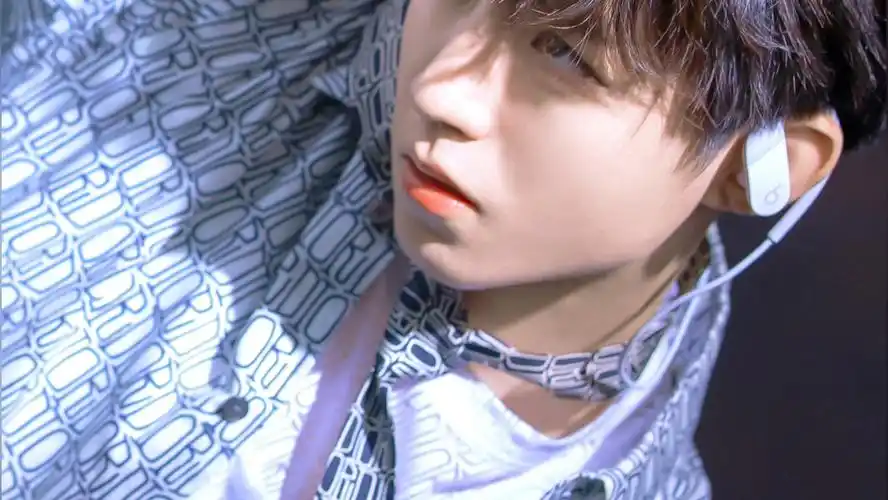 【神图的诞生之王俊凯】