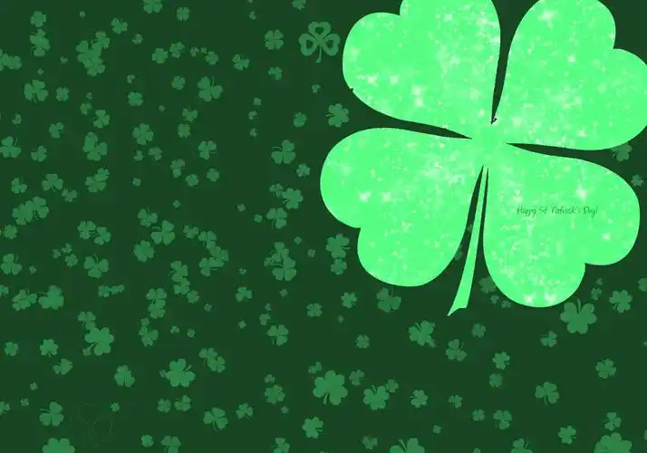 求一张高清四叶草(要动漫化的3d的也可以)的图案,做文化衫用的,谢谢