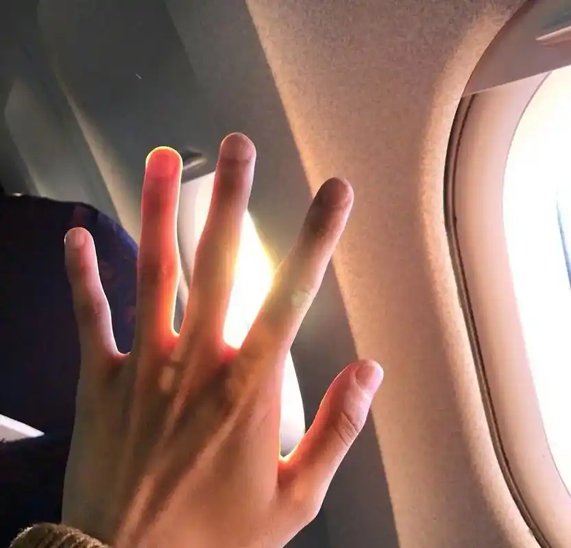 王源   这个手真的绝,有没有手控的姐妹#向全世界安利 # - 抖音