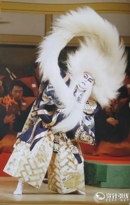 日本戏剧服装造型分享能剧和歌舞伎