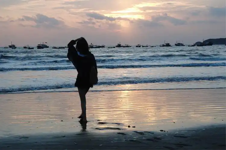 吴同学新作《在浙江温州苍南县渔寮村海边》2017.8.31 - 美篇