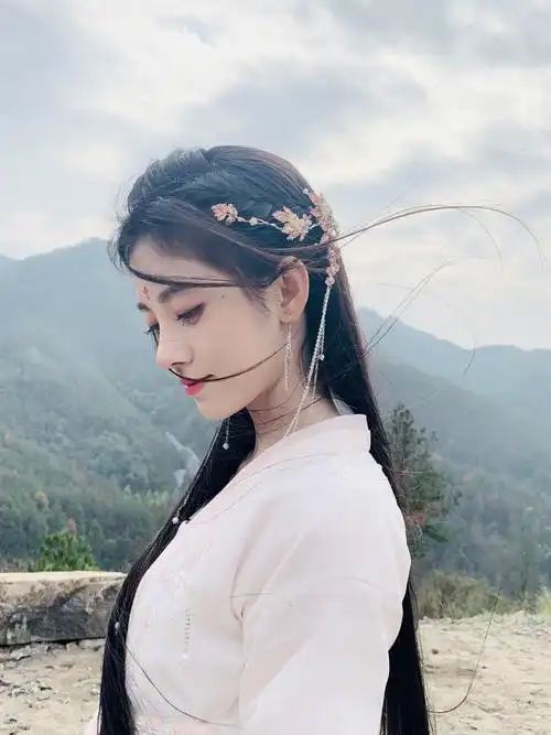 鞠婧祎 如意芳霏