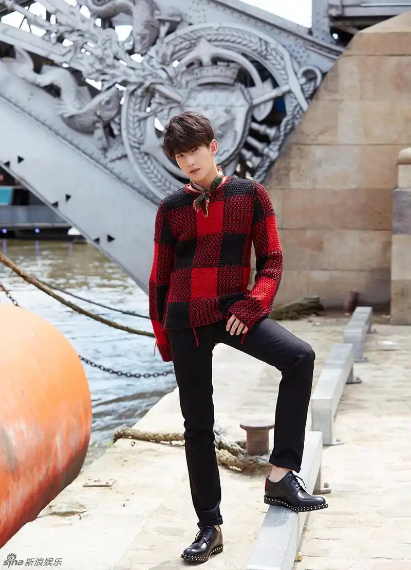 杨洋盛一伦蒋劲夫纷纷解约究竟为何