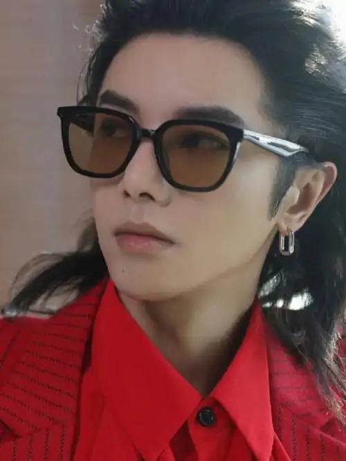 2022gmlilit华晨宇明星同款墨镜时髦感足