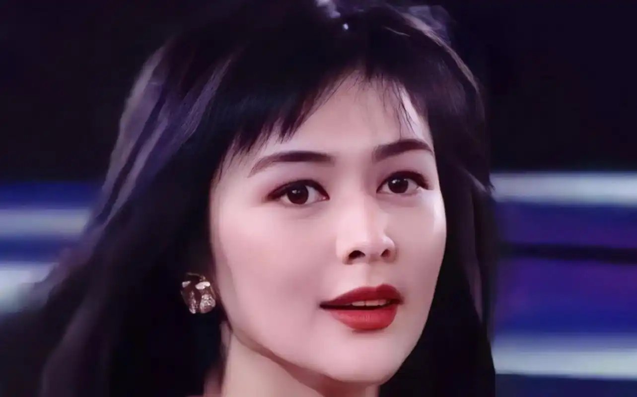 明星# 香港八九十年代美女明星之关之琳!