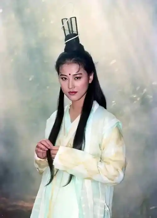 马景涛追忆周海媚,倚天屠龙里永远的周芷若,大家心里永久记忆.