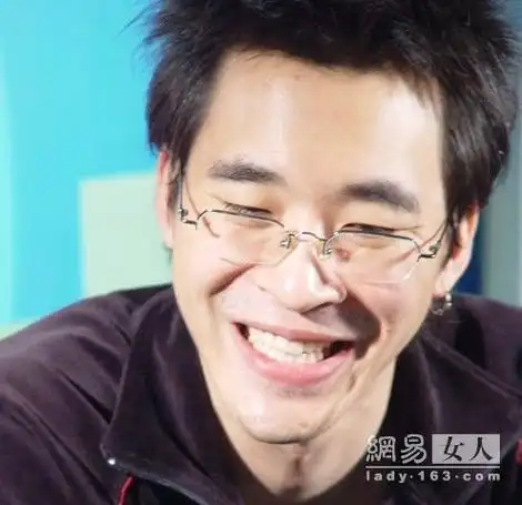 黄立行长发胡须成大叔 老徐你还爱吗