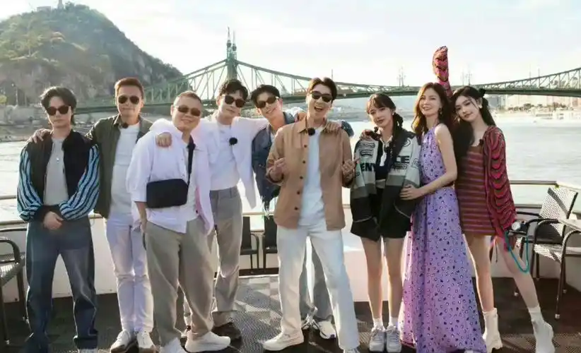 《中餐厅》招商看点多,一店三挡还有驻唱,黄子韬杨紫小美成拟邀