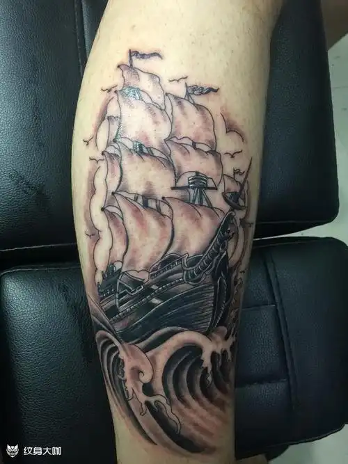 小腿帆船,浪里格里_纹身图案手稿图片_彭毅的纹身作品集