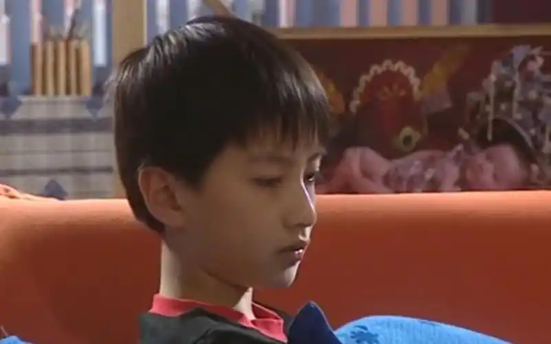 《快乐星球》又有那个00后少女能拒绝他呢?