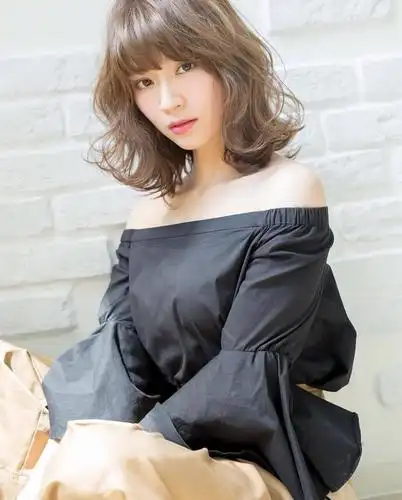 简单好打理的齐肩发型