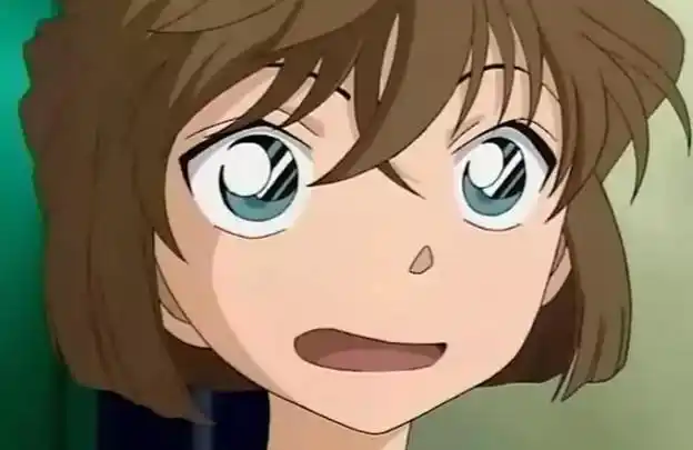 名侦探柯南:柯南被美女模仿,她堪称神还原,灰原哀最可爱!