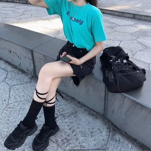 晒出你的"女团腿"以前的我大腿又粗又壮,怎么减都_圈子-新氧美容整形