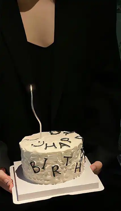 很酷的黑白锁屏壁纸高清 满满高冷气质的锁屏-腾牛个性网