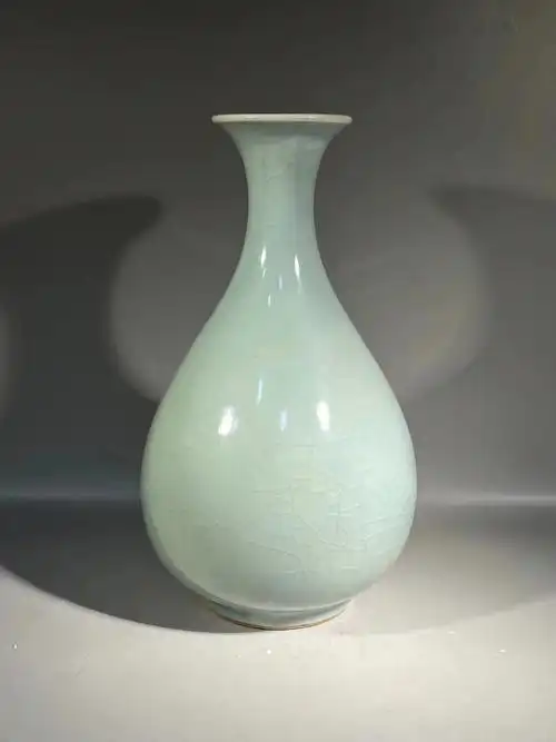 龙泉窑粉青釉玉壶春瓶#古玩收藏  #老窑瓷器  #杯子收藏家