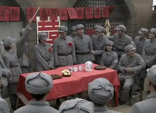 战将韩先楚为何从无败绩?每一位名将的背后,总有一位贤惠的夫人